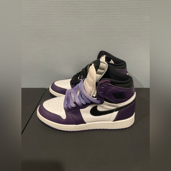 Air Jordan 1 Retro High Court Purple White (GS) - Picture 2 of 12